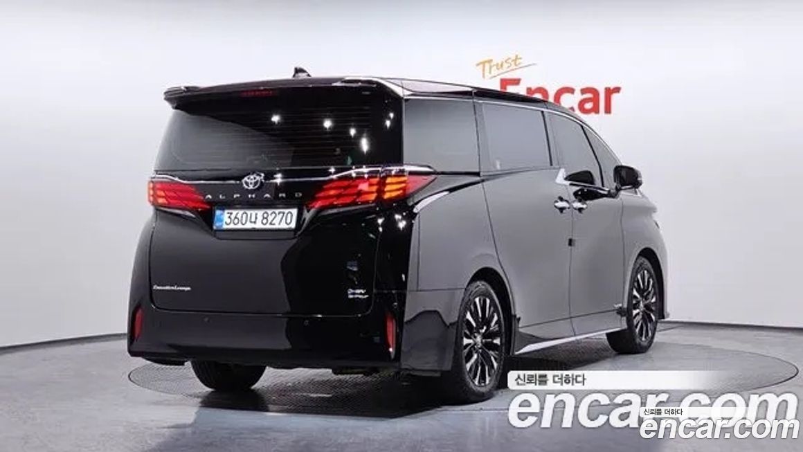 Toyota Alphard 2024