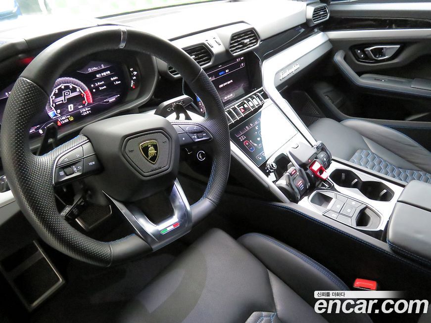 Lamborghini Urus 2020