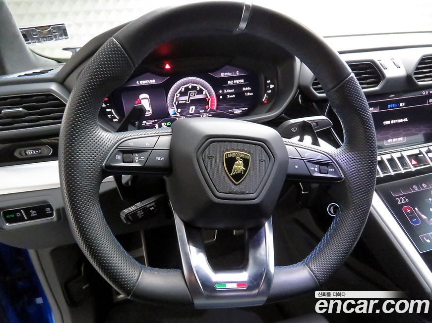 Lamborghini Urus 2020