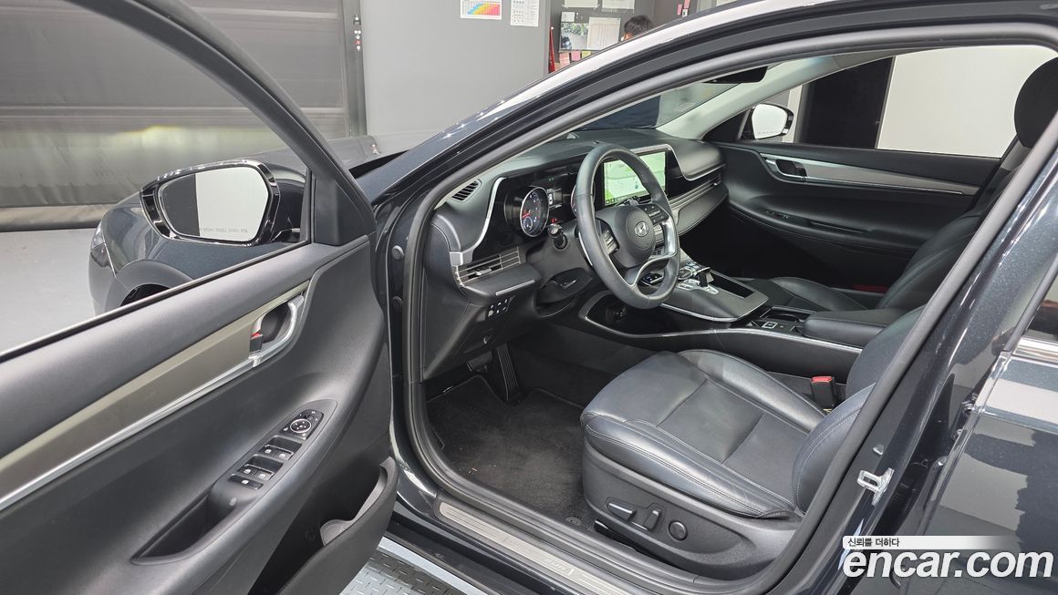 Hyundai Grandeur 2021