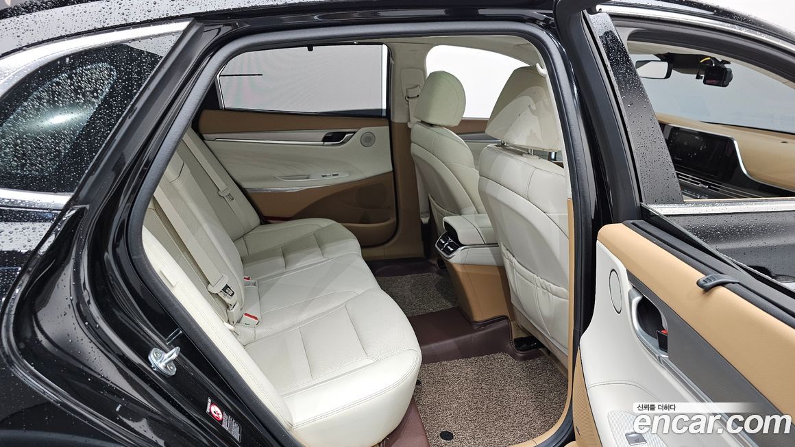 Hyundai Grandeur 2020