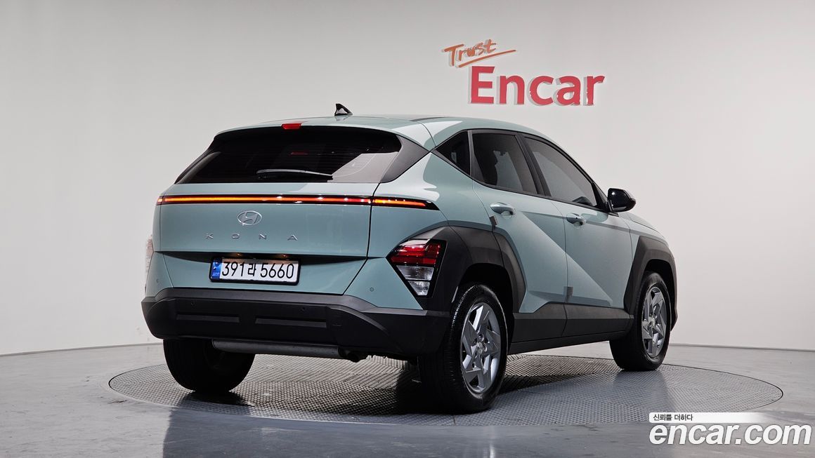 Hyundai Kona 2025