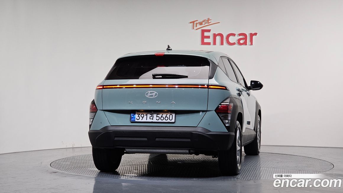 Hyundai Kona 2025