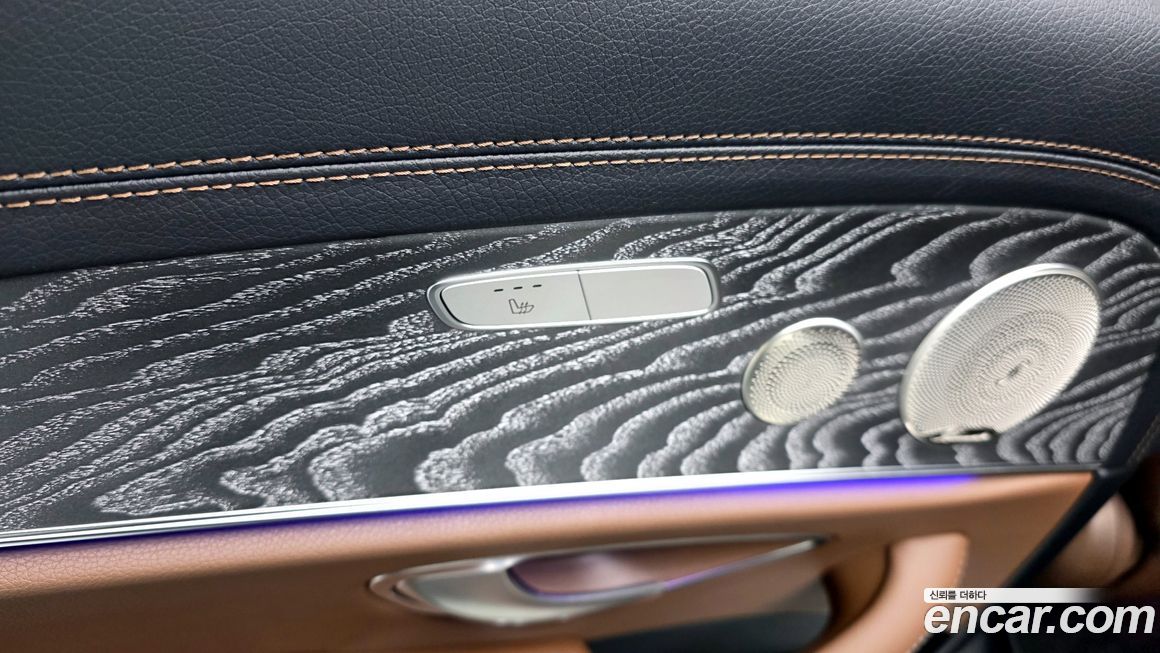 Mercedes-Benz E-Class 2023