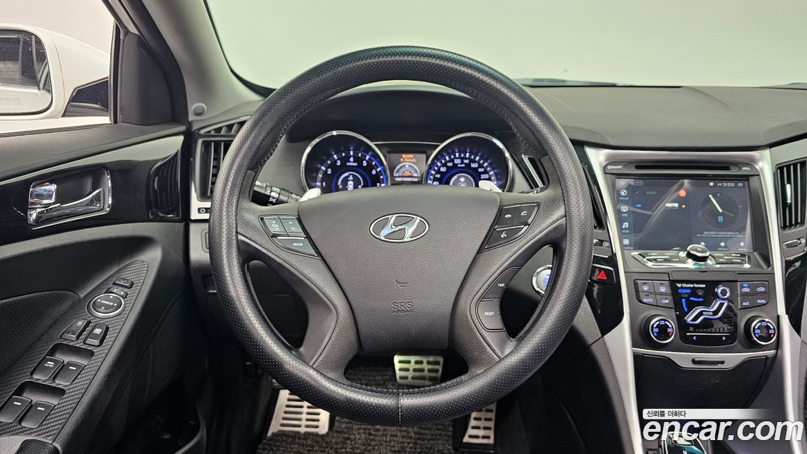Hyundai Sonata 2011