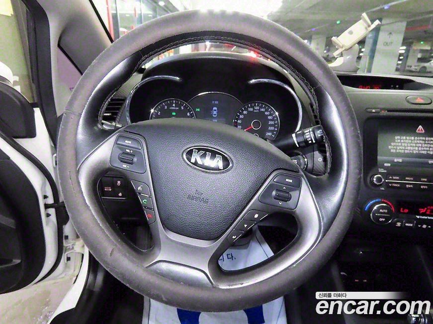 Kia K3 2013