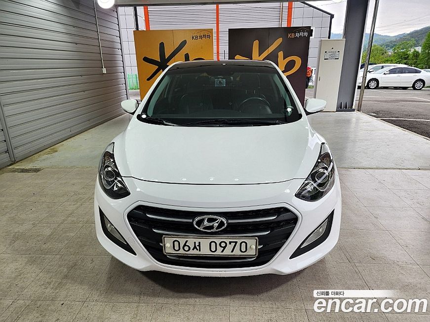 Hyundai i30 2016