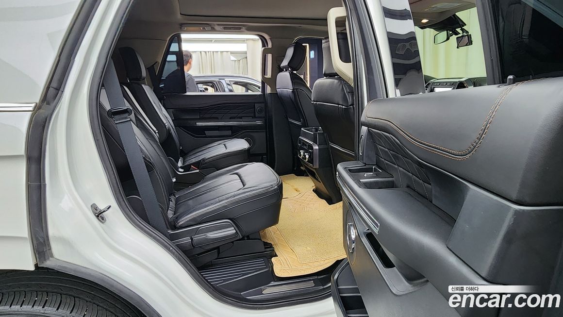 Ford Expedition 2021