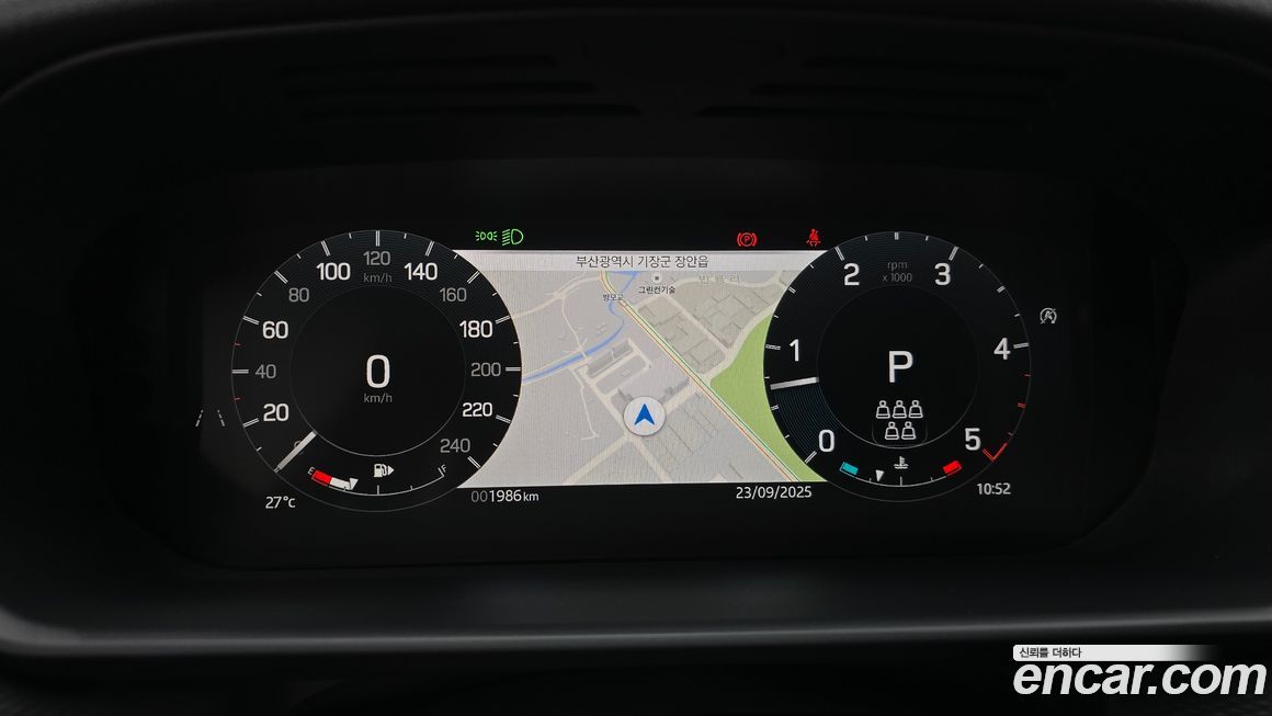 Land Rover Discovery 2025