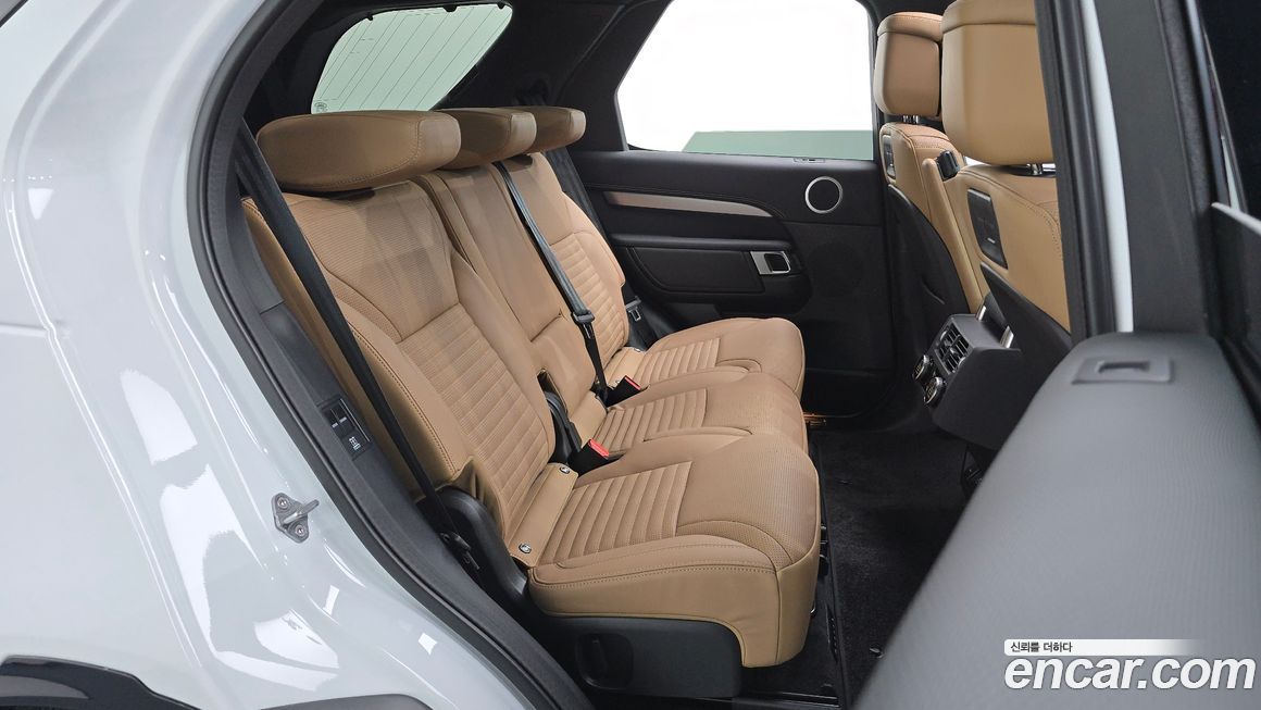 Land Rover Discovery 2025