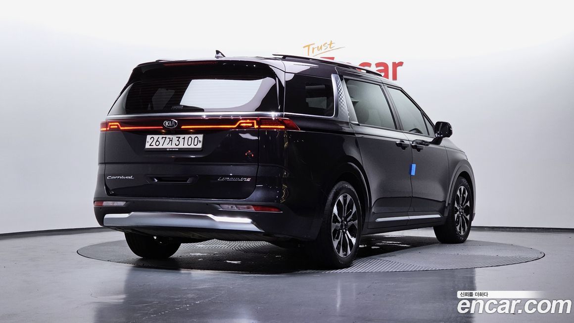 Kia Canival 2021
