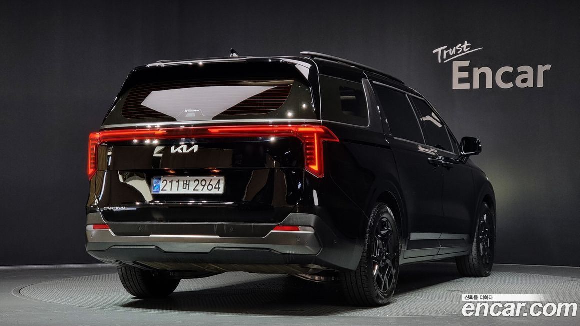 Kia Canival 2025