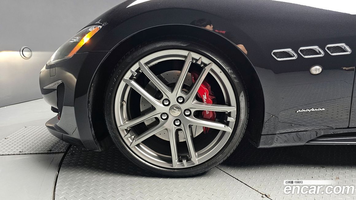 Maserati GranTurismo 2016