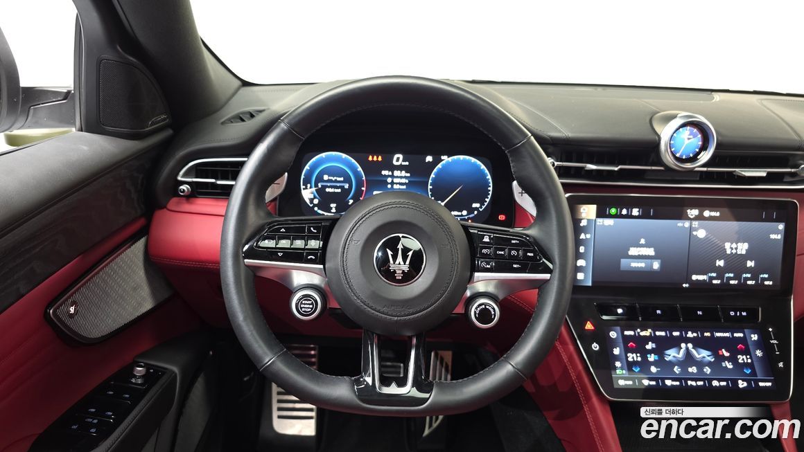 Maserati Grecale 2023