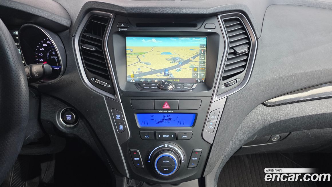 Hyundai Santafe 2014