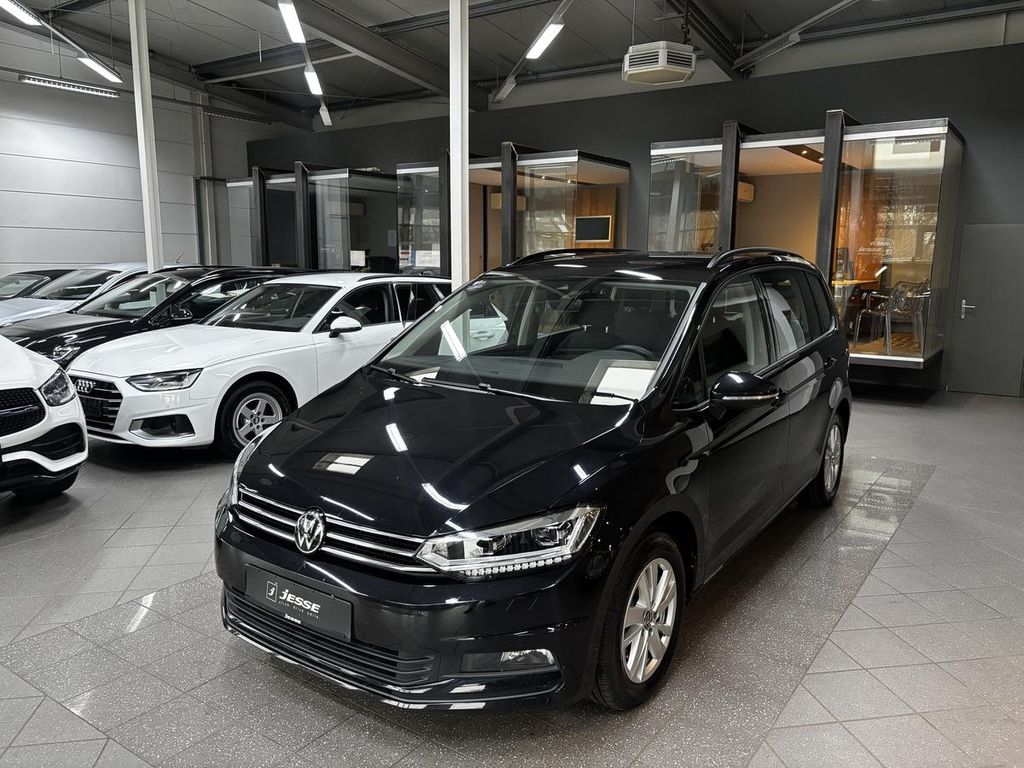 Volkswagen Touran 2024