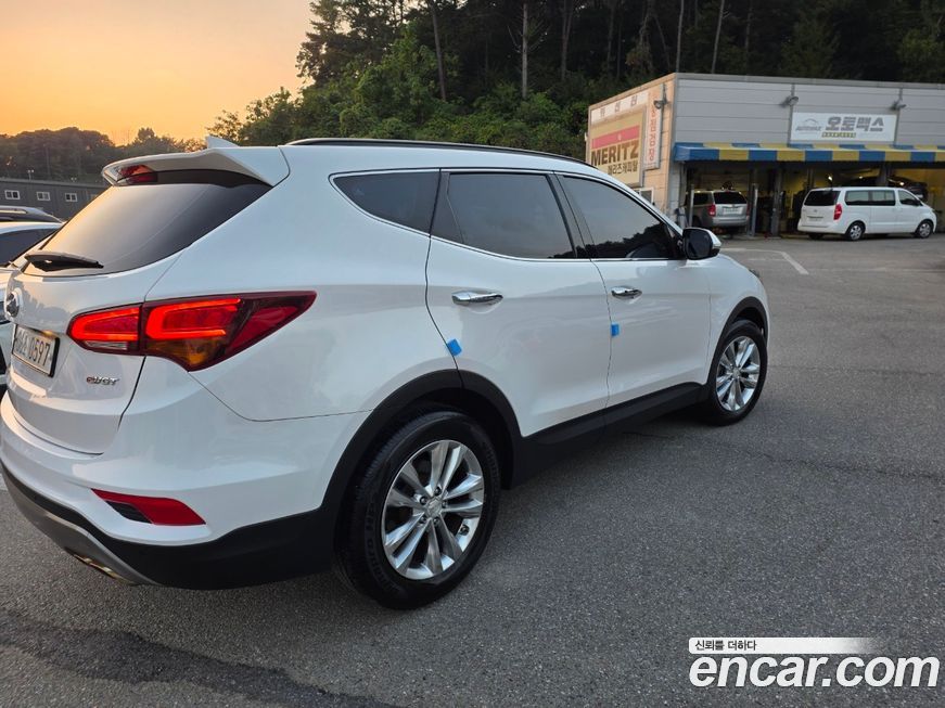 Hyundai Santafe 2016