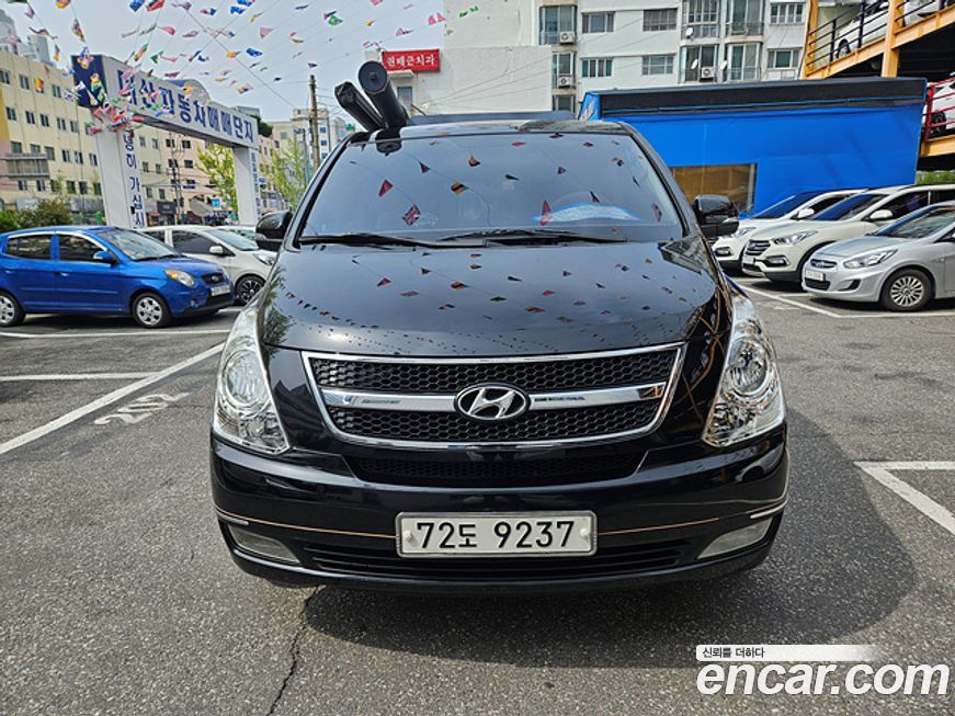 Hyundai Starex 2011