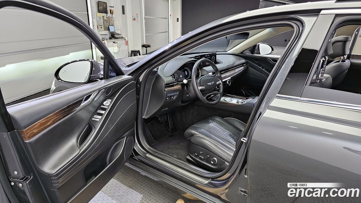 Genesis G80 2021