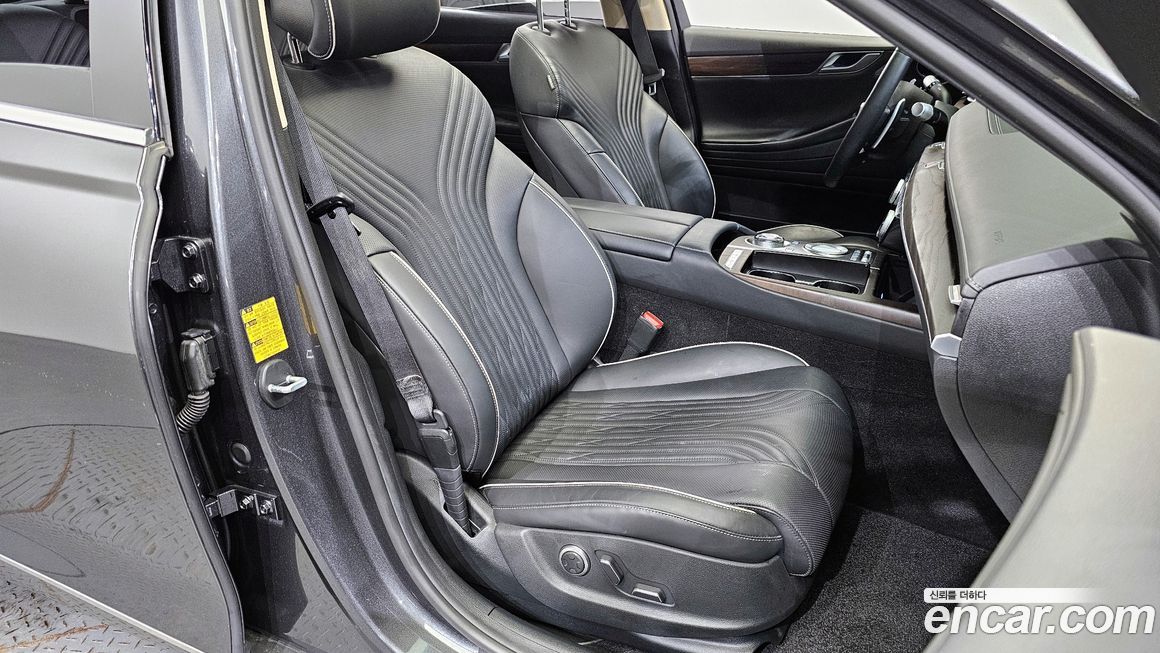 Genesis G80 2021