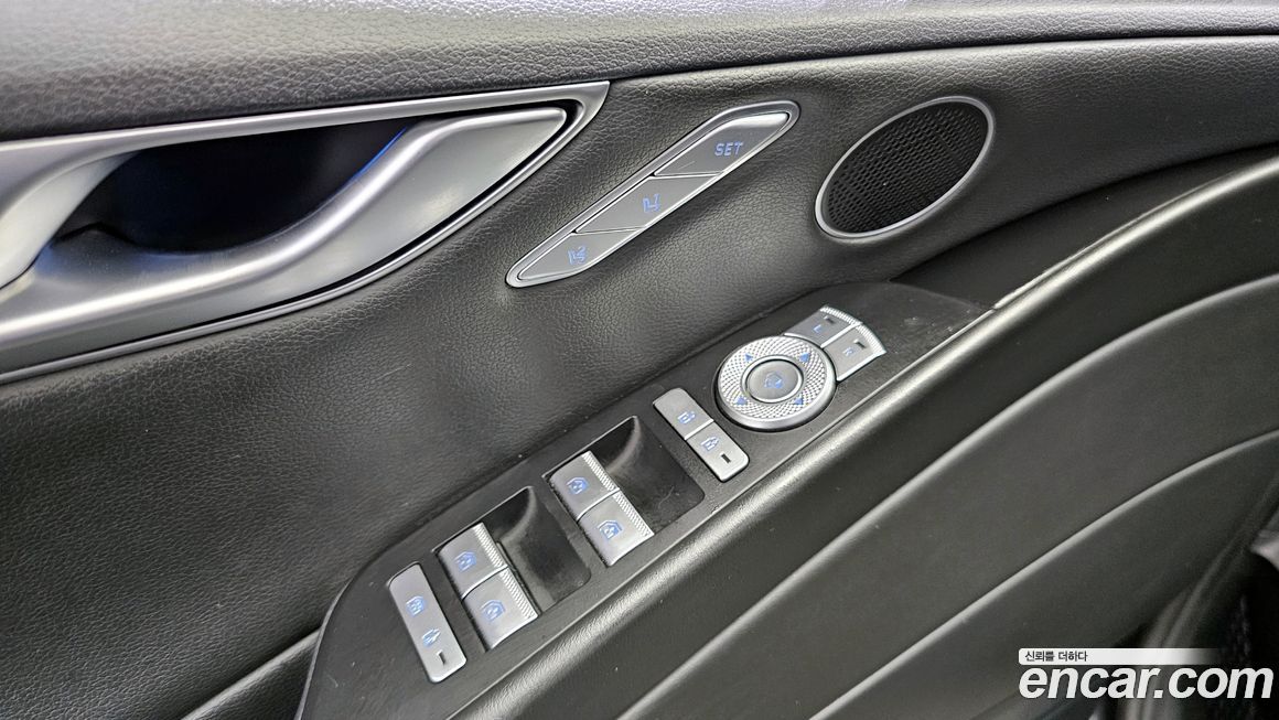 Genesis G80 2021