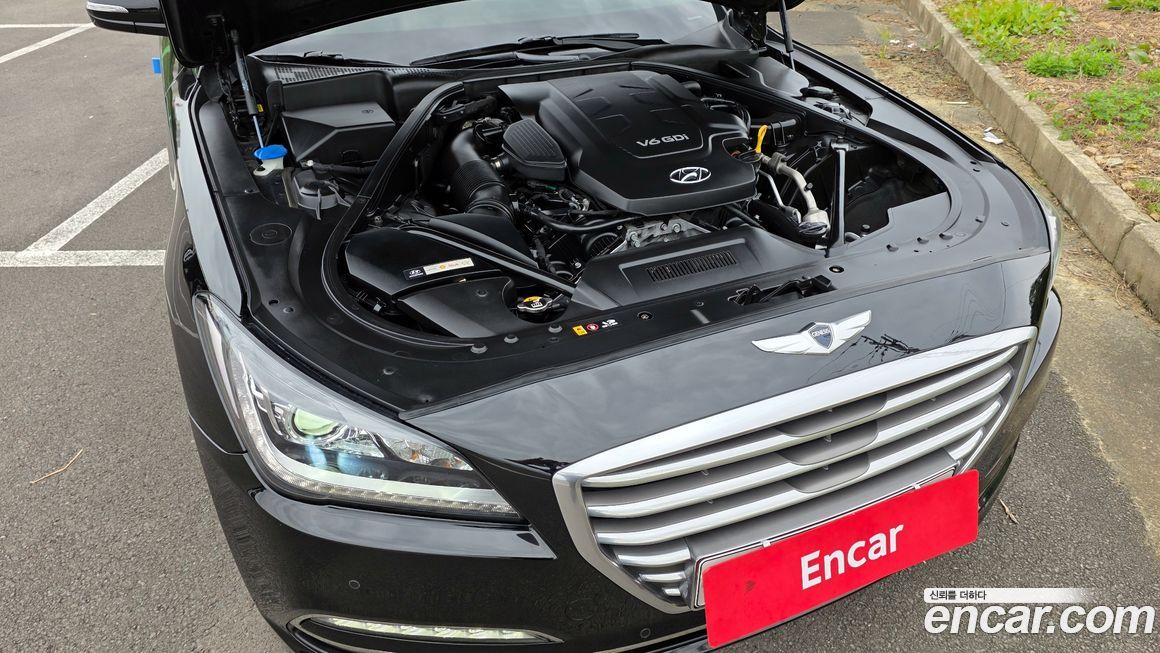 Hyundai Genesis 2016