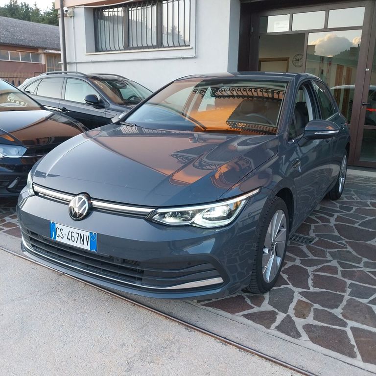 Volkswagen Golf 2023
