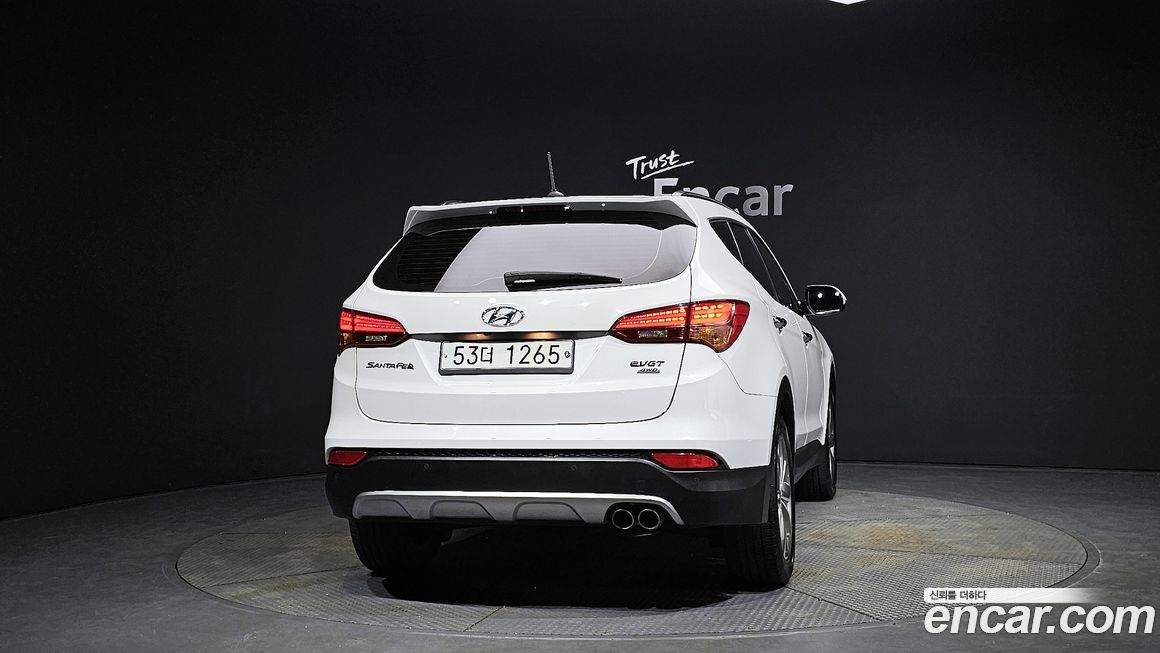 Hyundai Santafe 2015