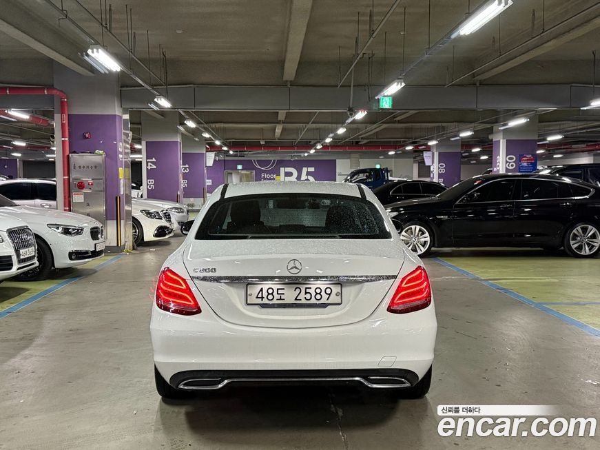 Mercedes-Benz C-Class 2017