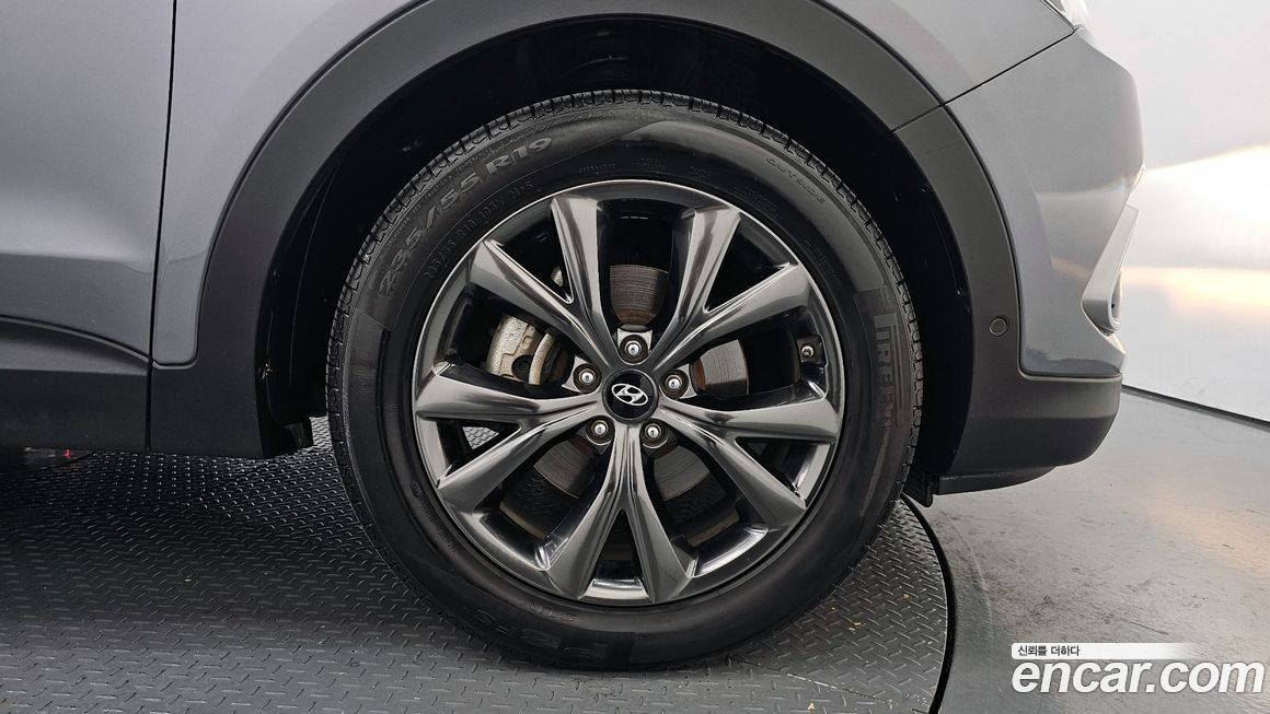 Hyundai Santafe 2016