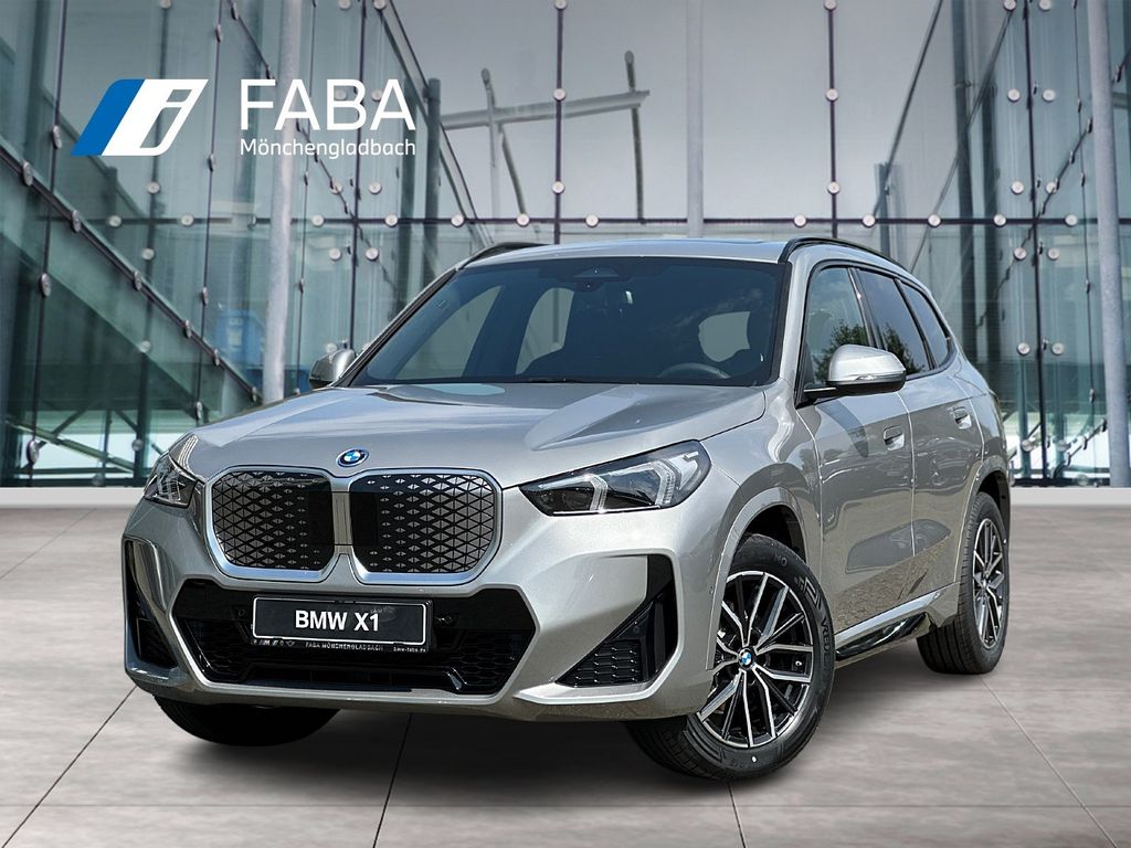 BMW iX1 2025