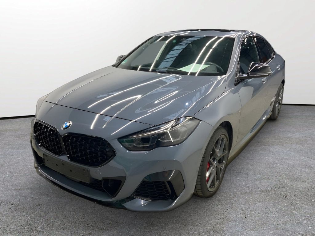 BMW M235 2023