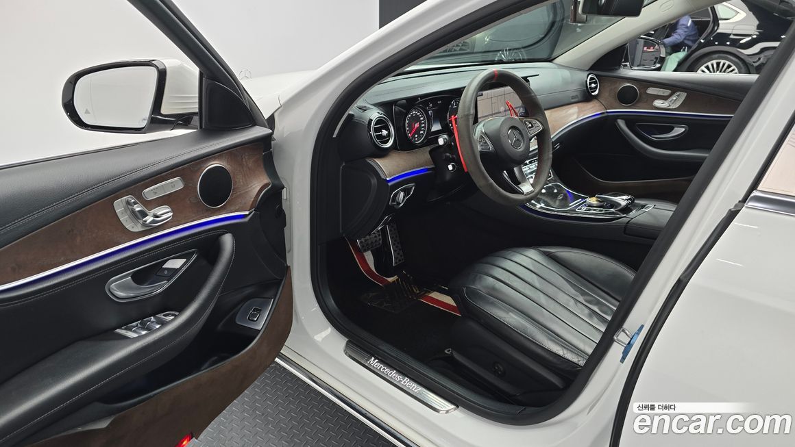 Mercedes-Benz E-Class 2017