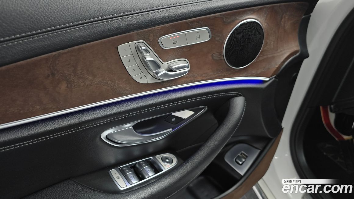 Mercedes-Benz E-Class 2017