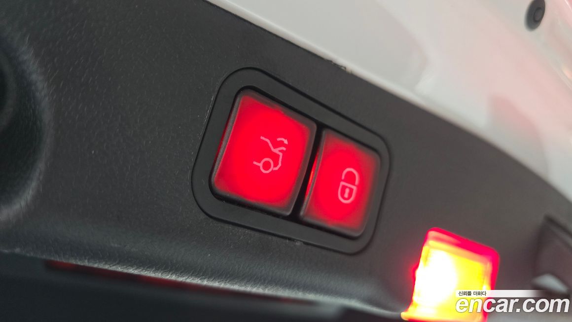 Mercedes-Benz E-Class 2017