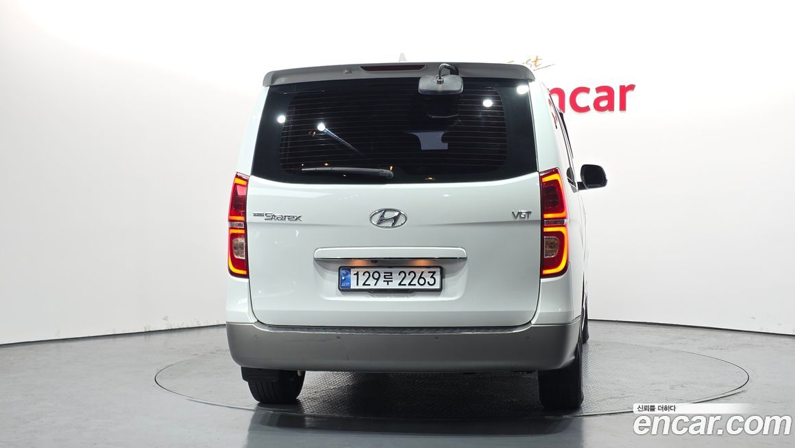 Hyundai Starex 2019
