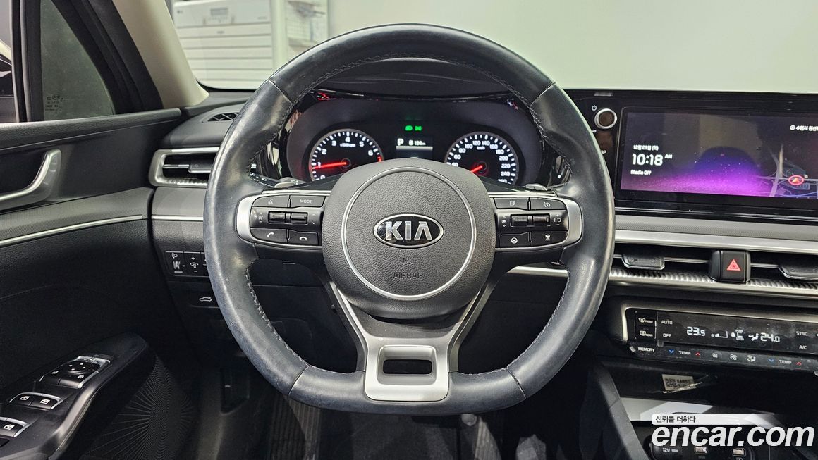 Kia K5 2021