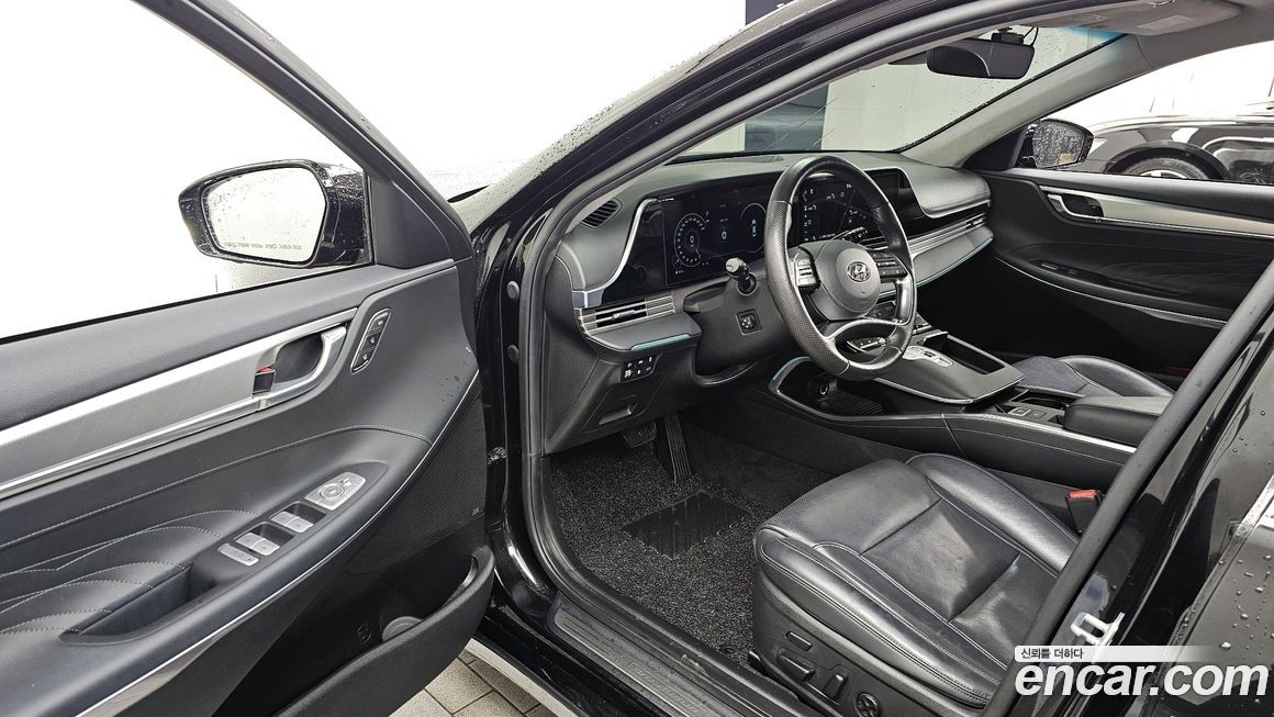 Hyundai Grandeur 2020