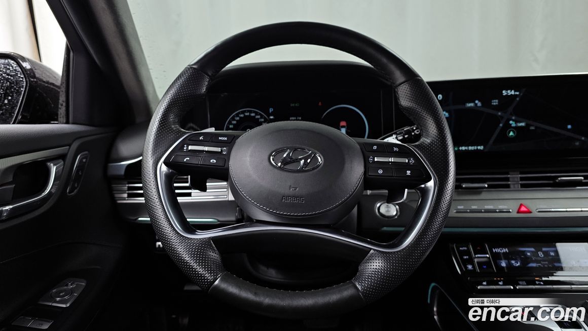 Hyundai Grandeur 2020