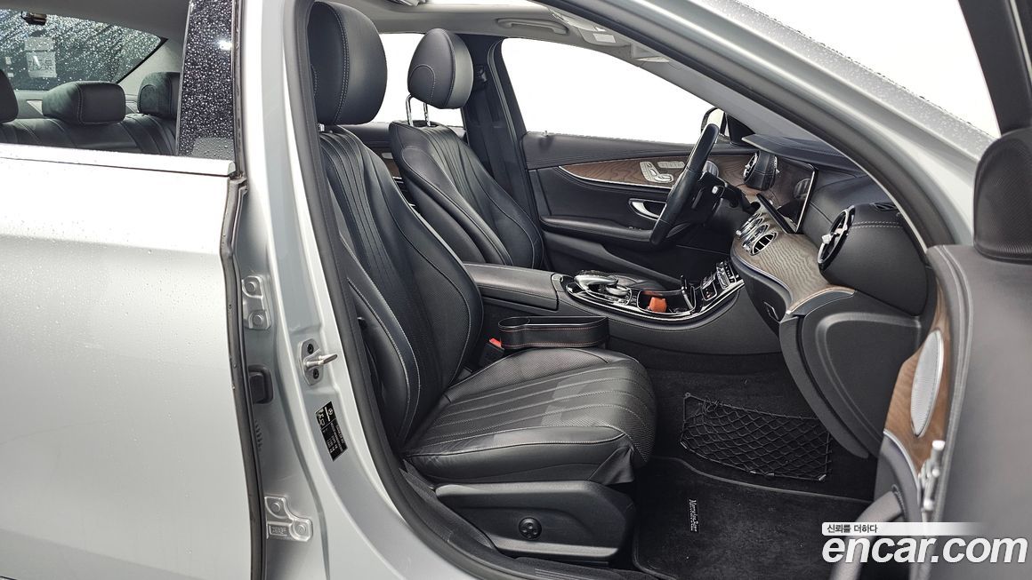 Mercedes-Benz E-Class 2019