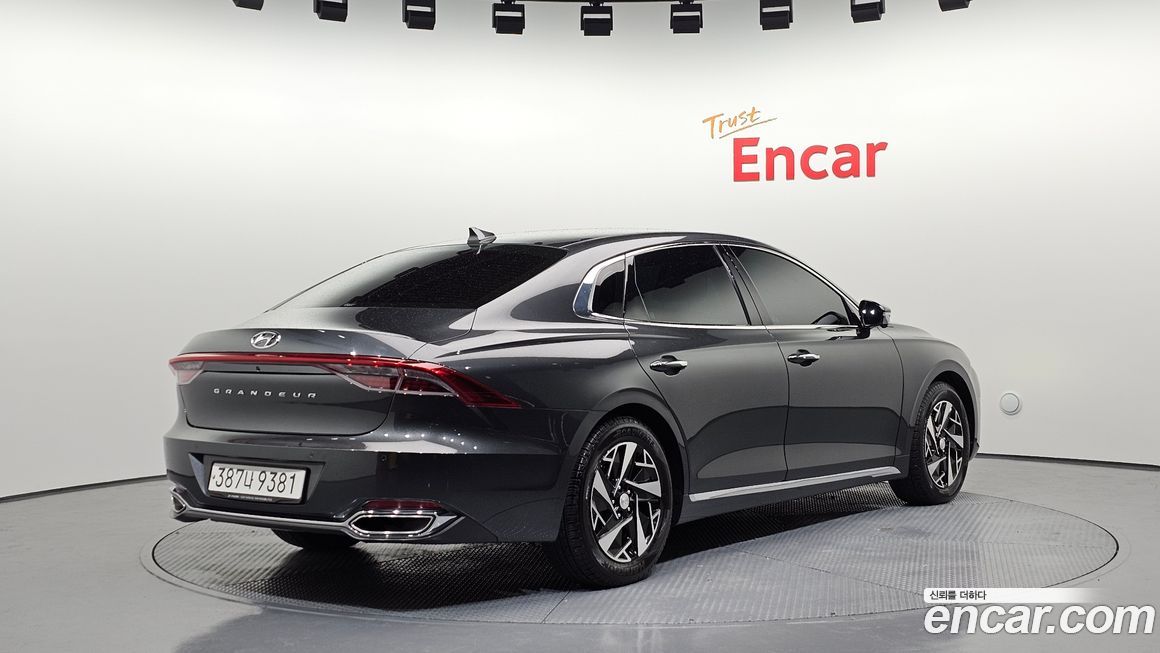 Hyundai Grandeur 2020