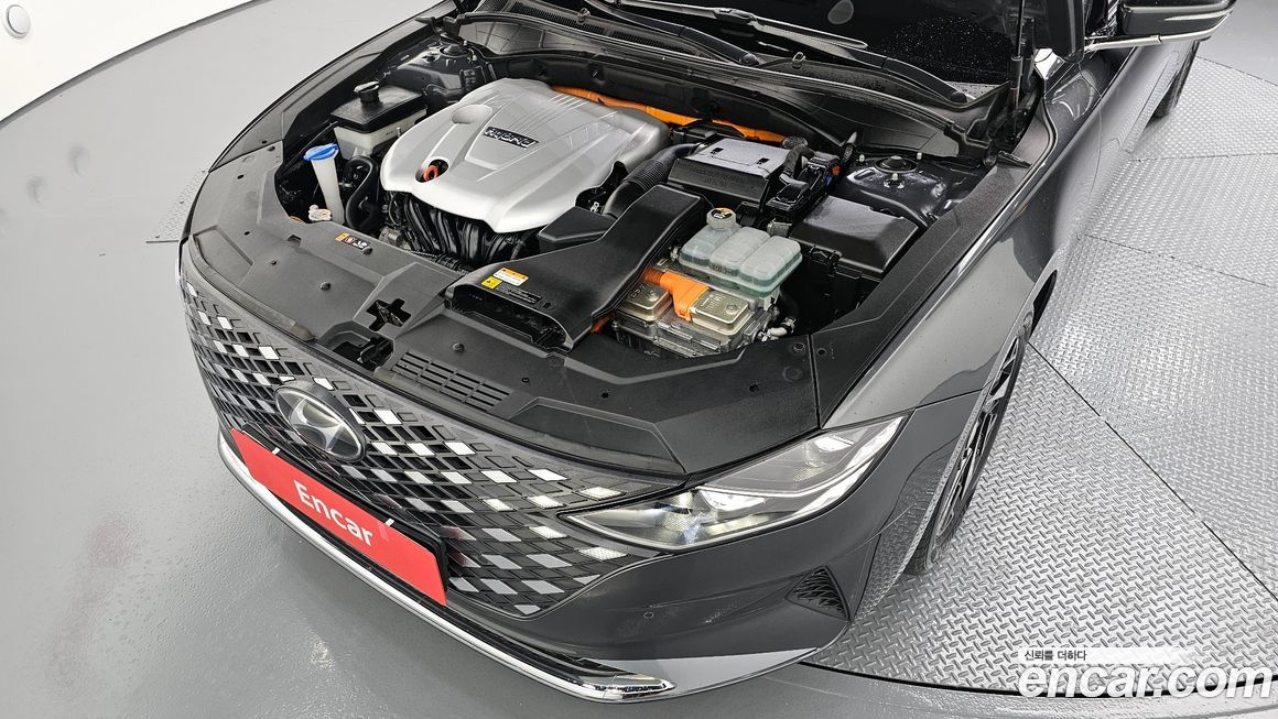 Hyundai Grandeur 2020