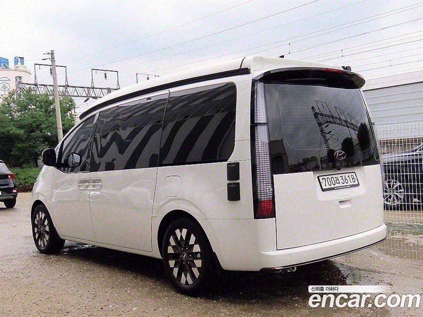 Hyundai Staria 2024