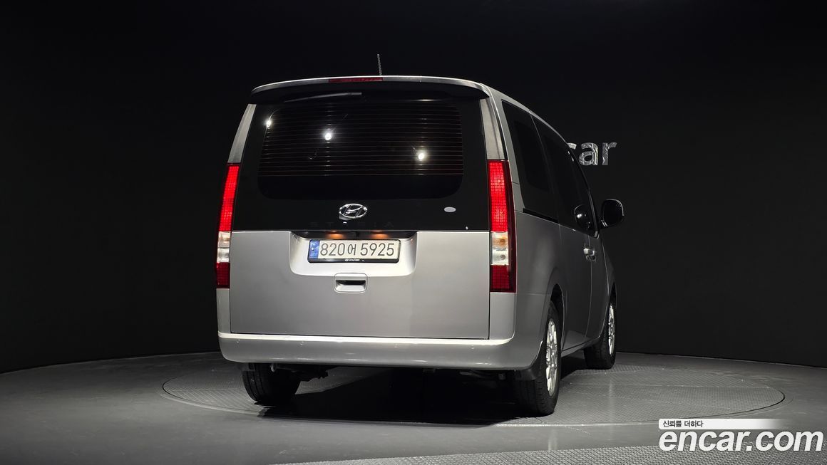 Hyundai Staria 2023