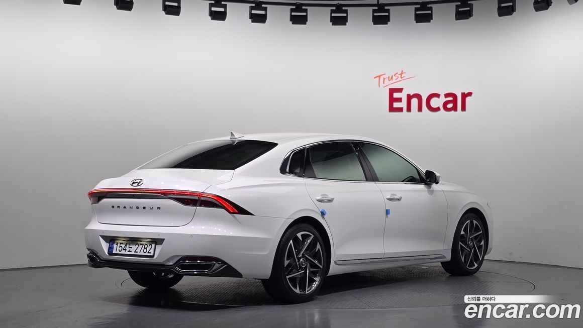 Hyundai Grandeur 2020