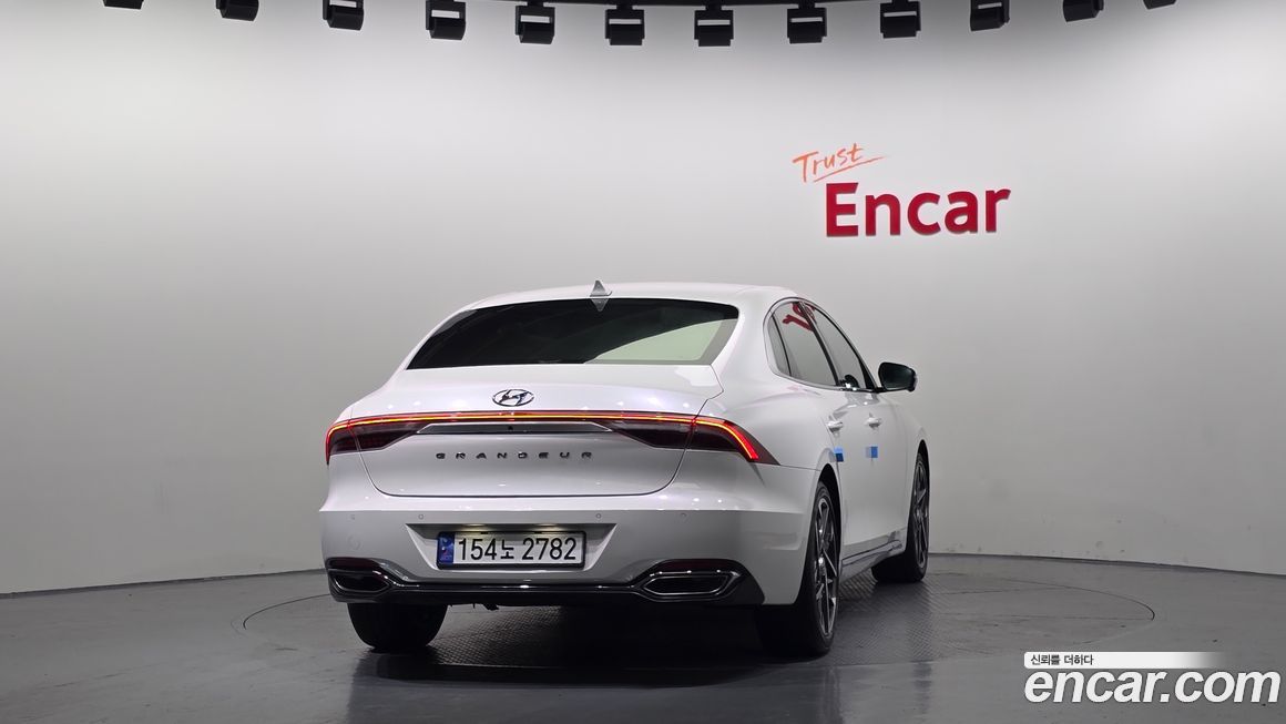 Hyundai Grandeur 2020