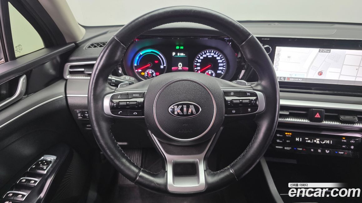 Kia K5 2021