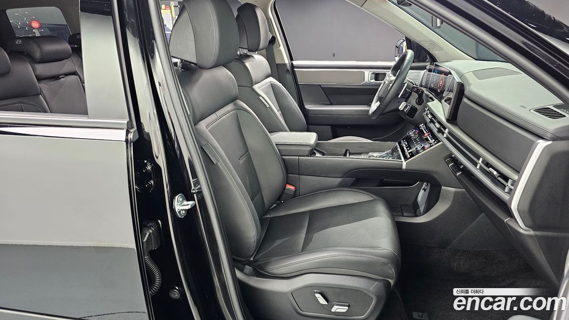 Hyundai Santafe 2025