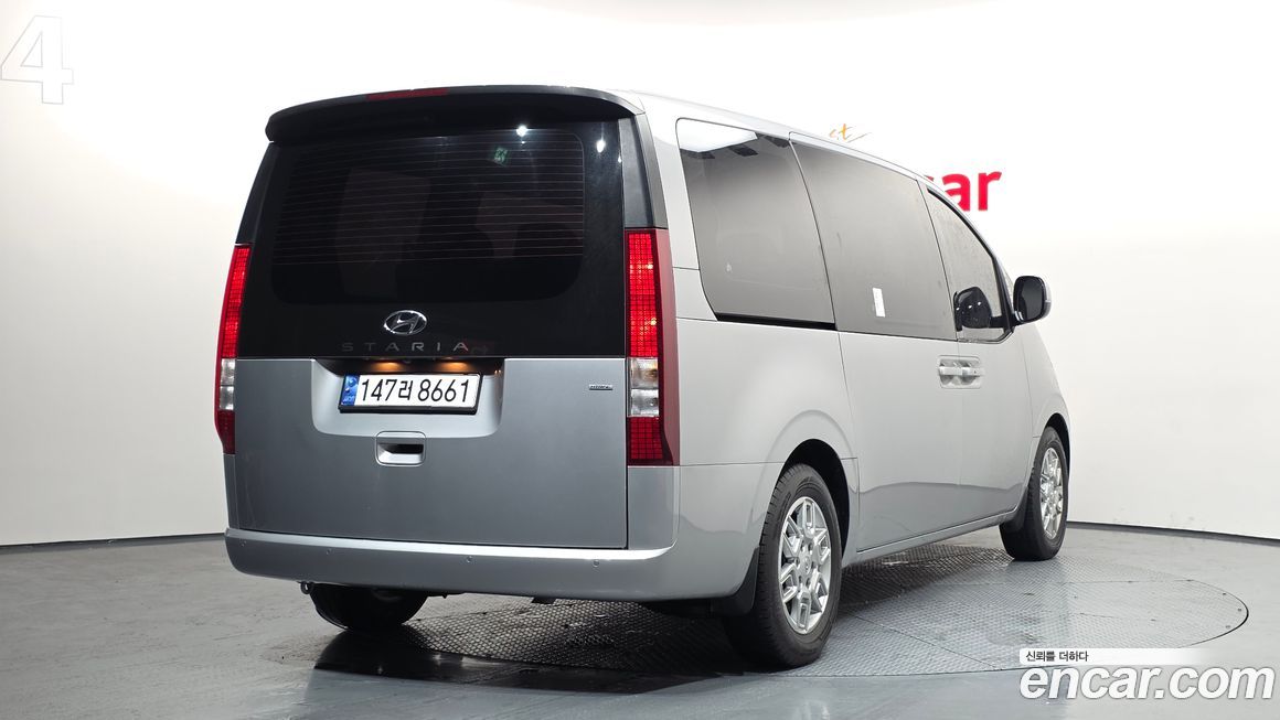 Hyundai Staria 2023