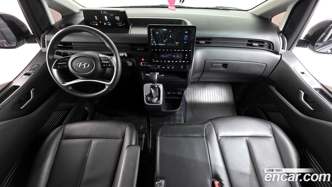 Hyundai Staria 2023